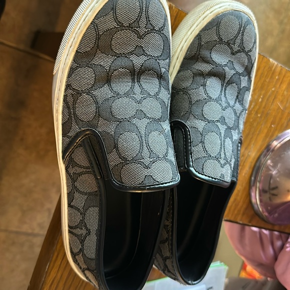 Black coach size 7.5 - Picture 1 of 3